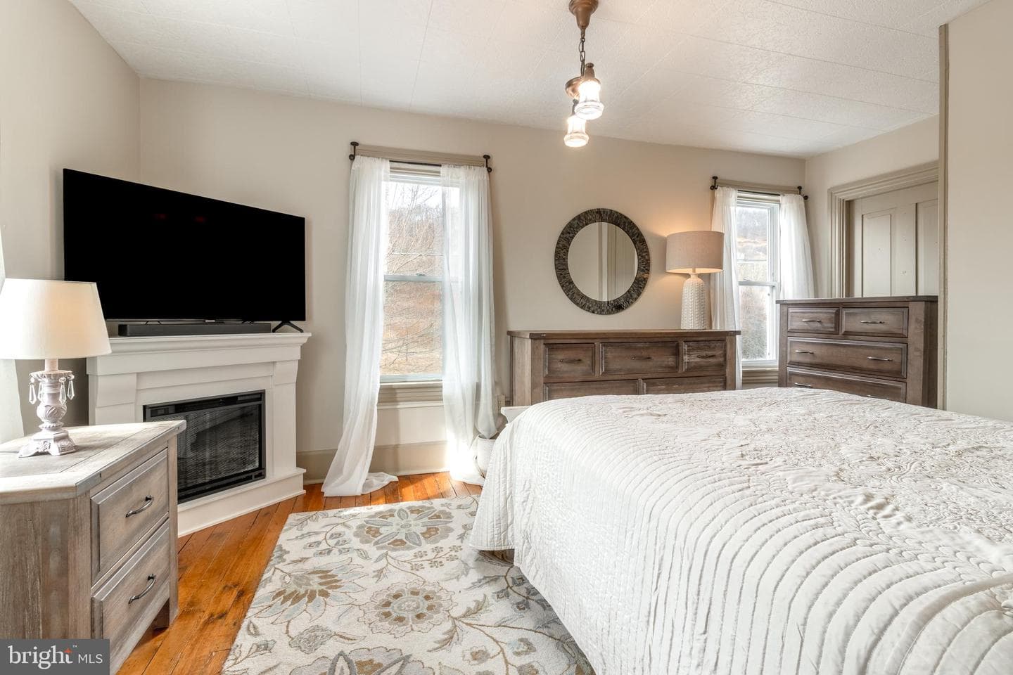 1467 Ridge Road photo 45