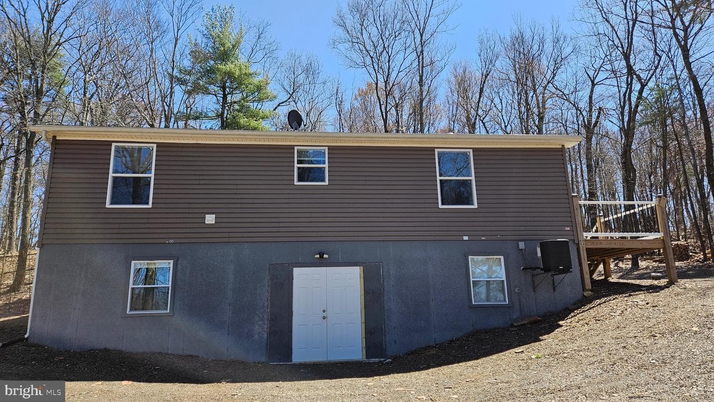 8008 Mt View Drive photo 11