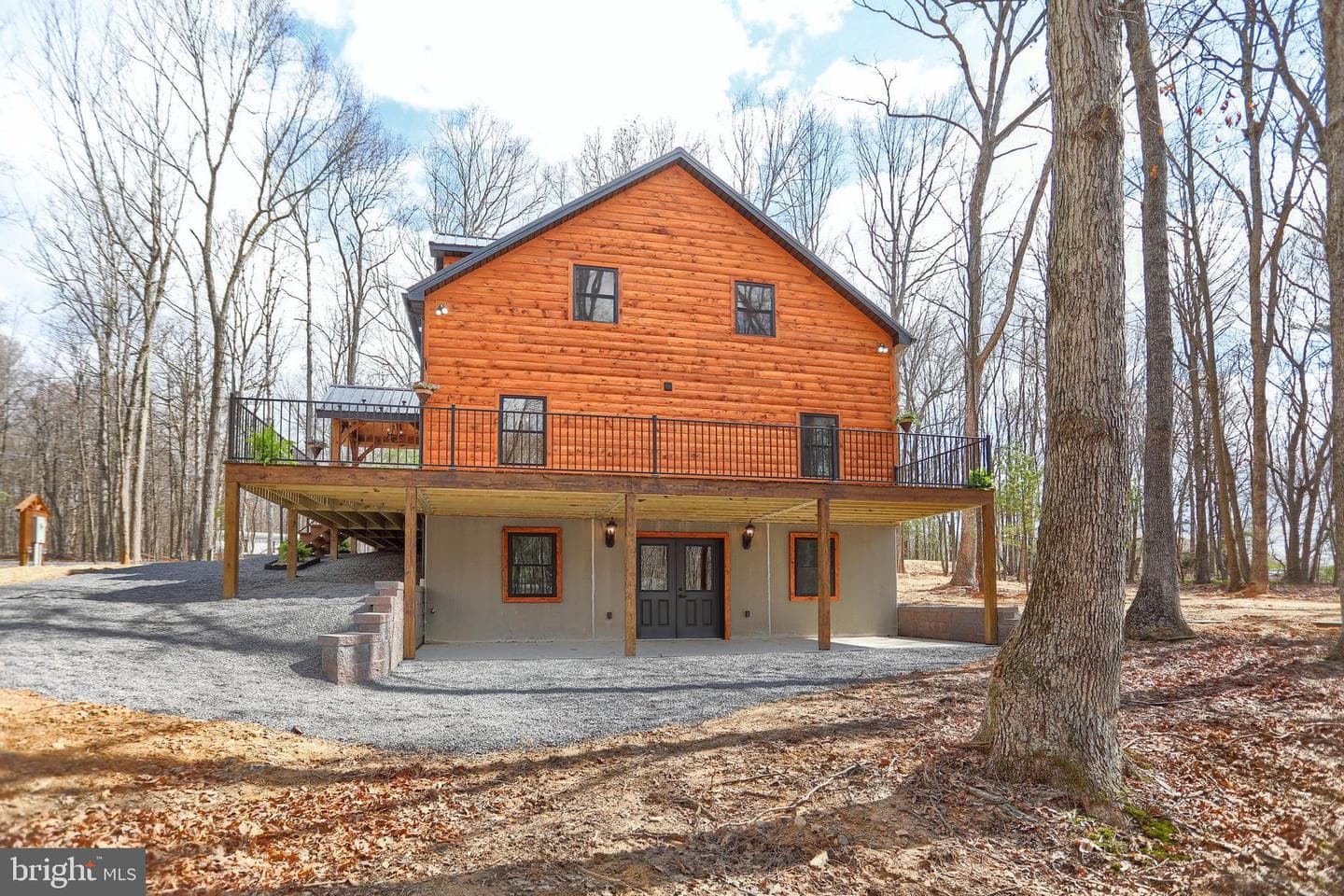 5560 Hideaway Lane photo 32