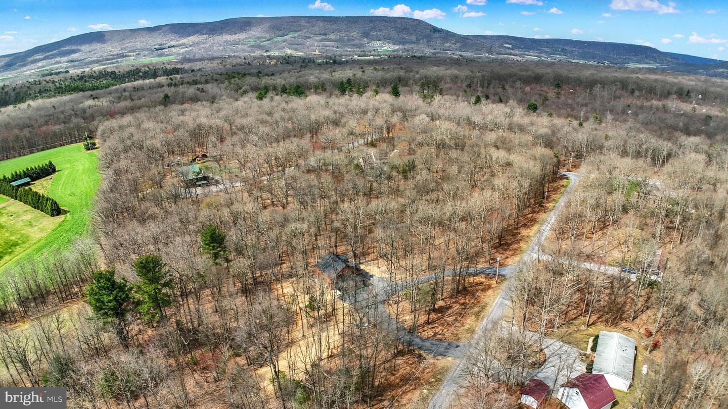 5560 Hideaway Lane photo 46
