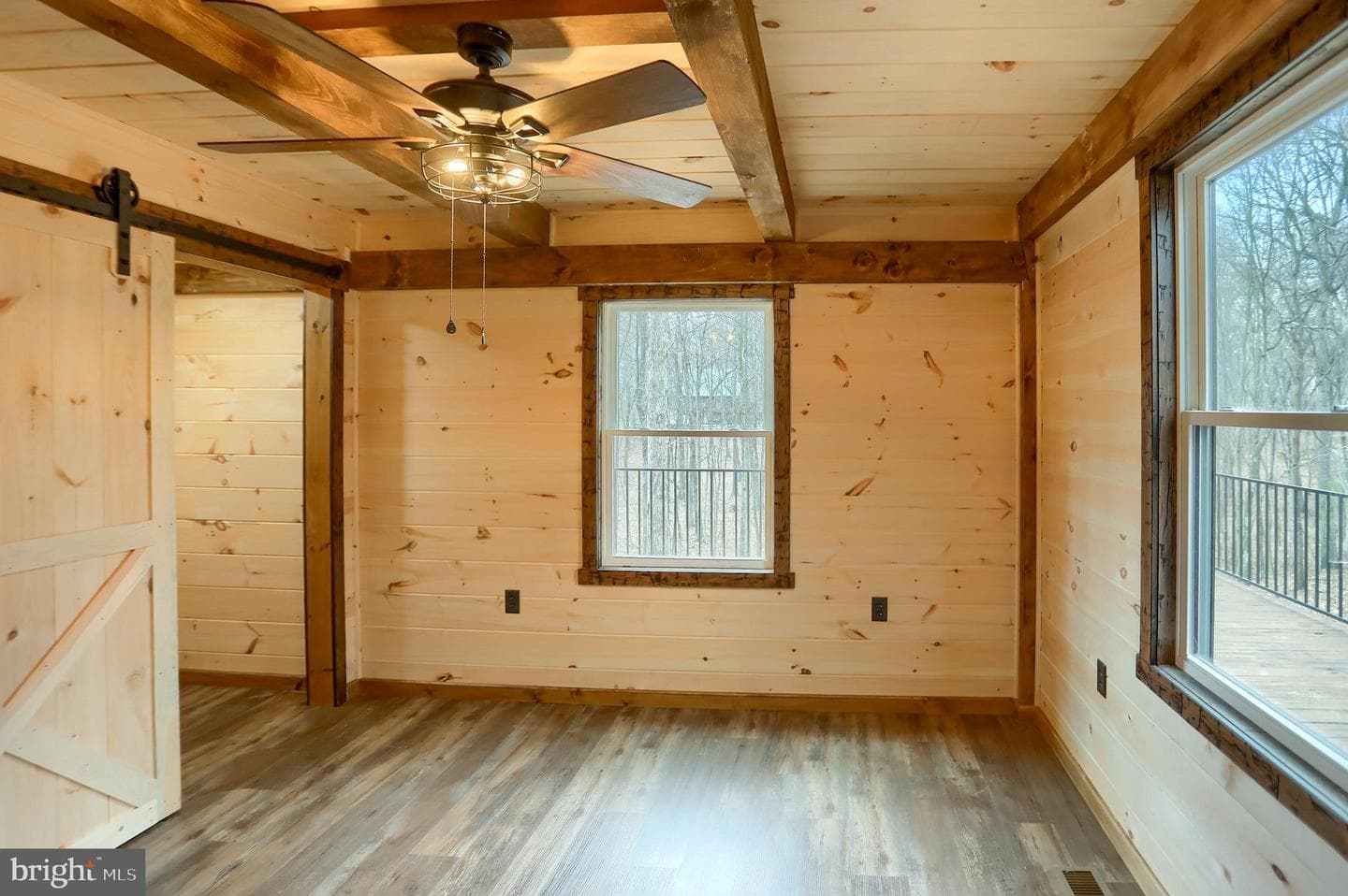 5560 Hideaway Lane photo 8