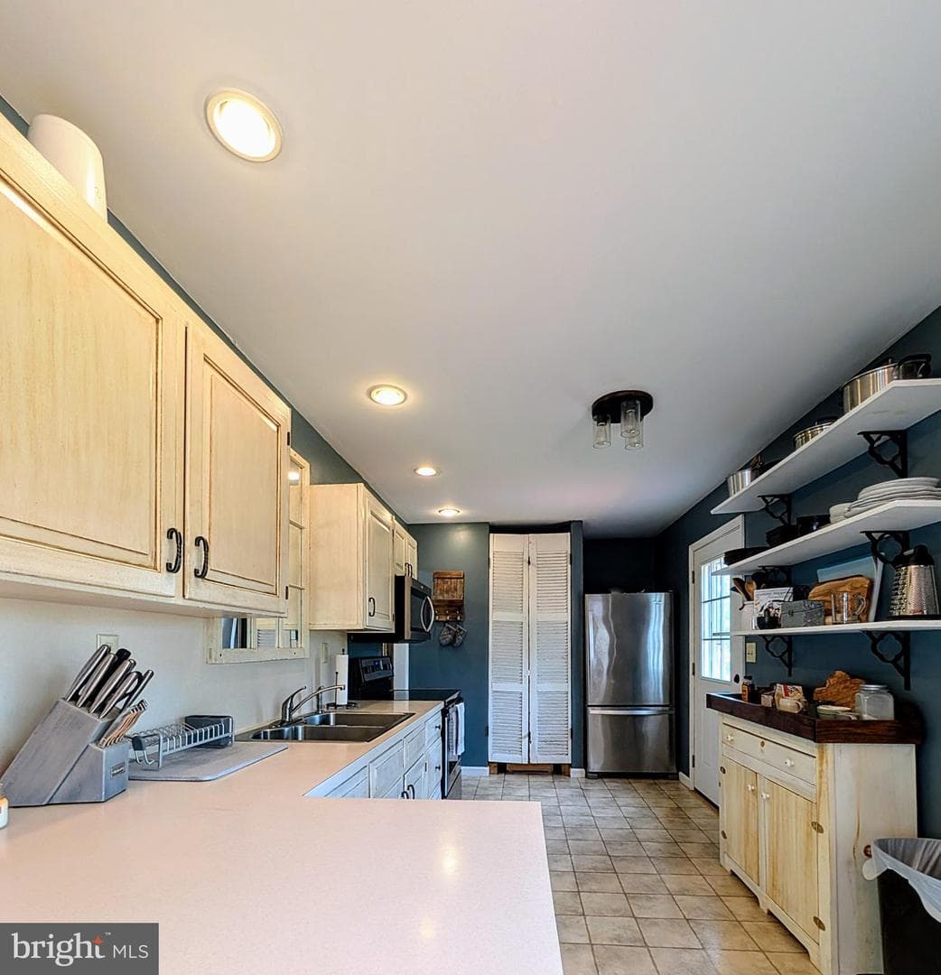 22262 Deer Run photo 17