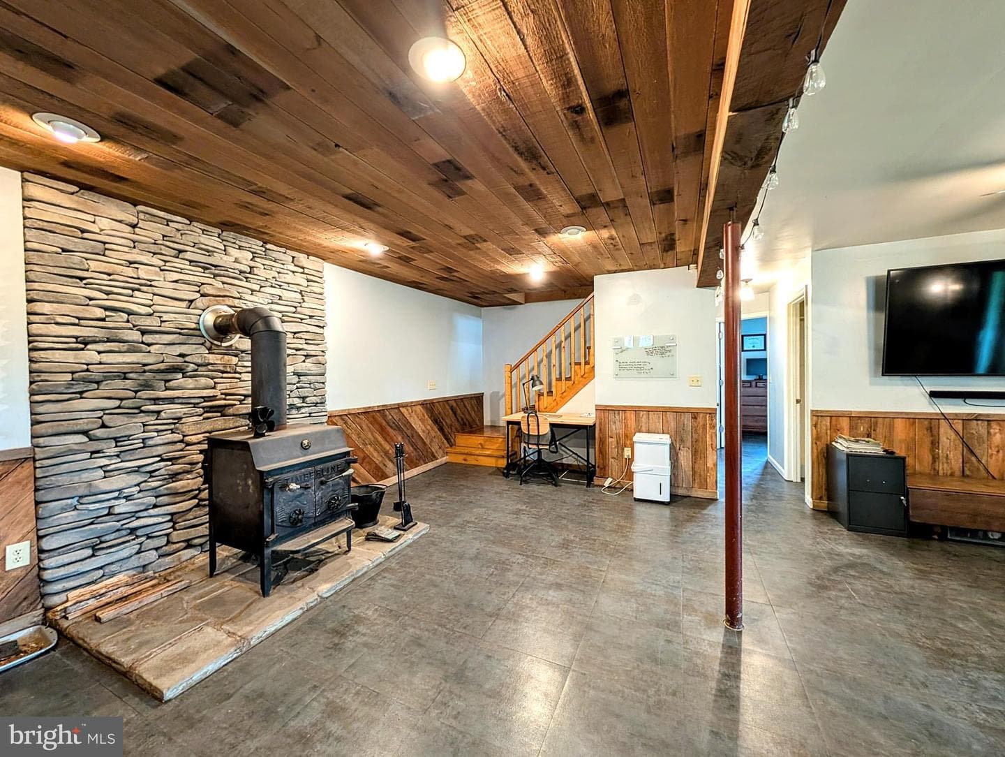22262 Deer Run photo 24