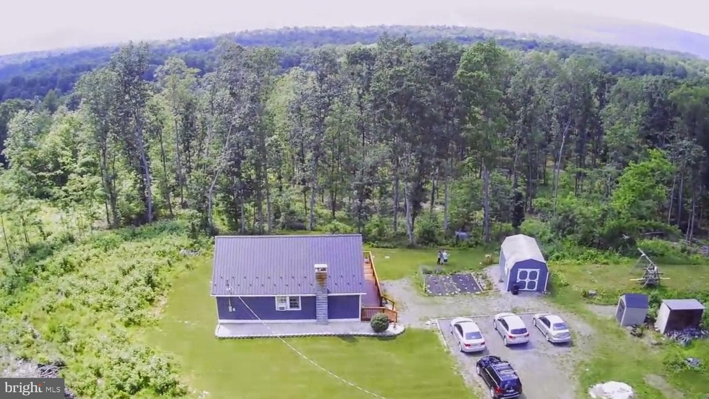 22262 Deer Run photo 3