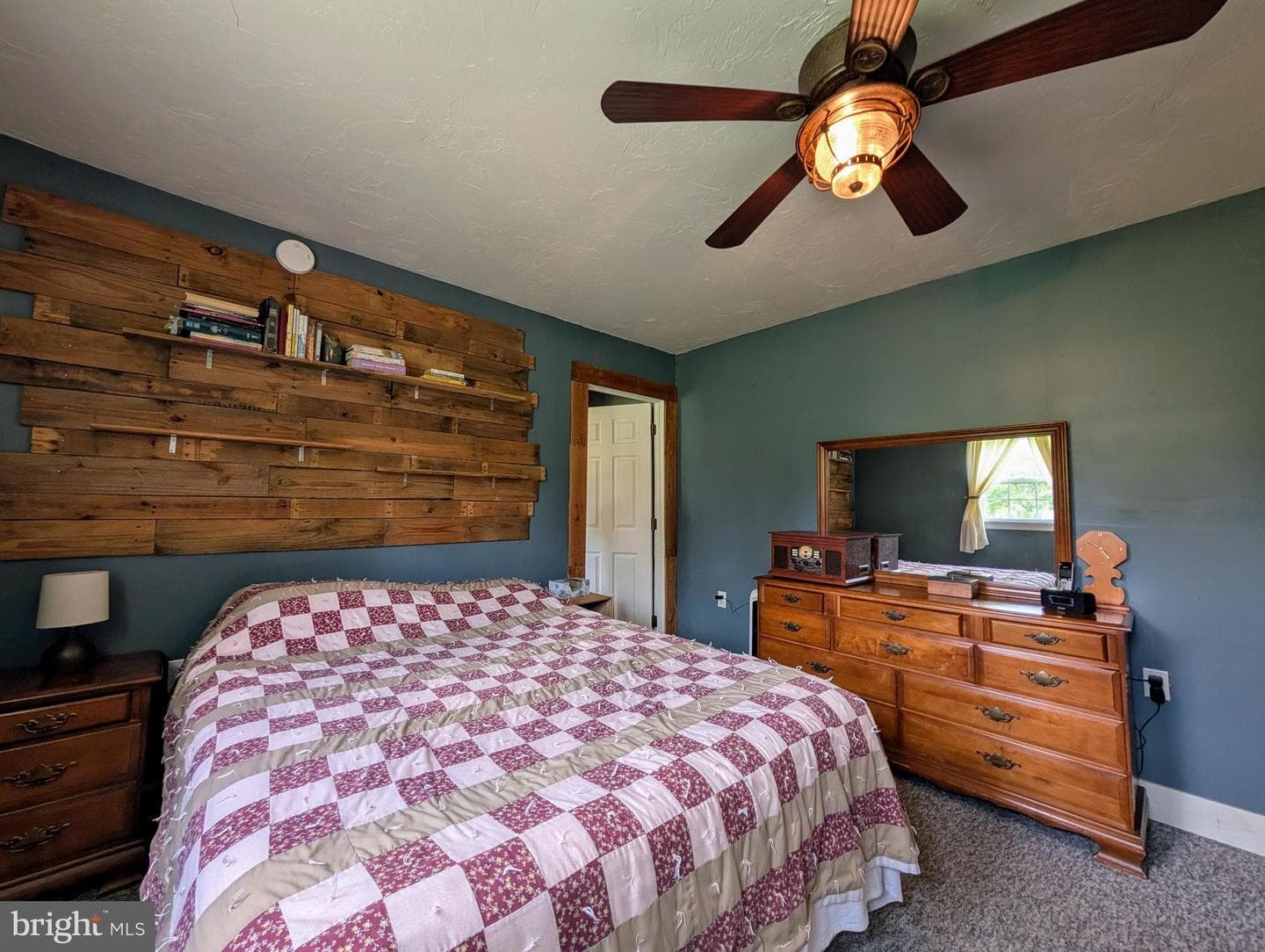 22262 Deer Run photo 34