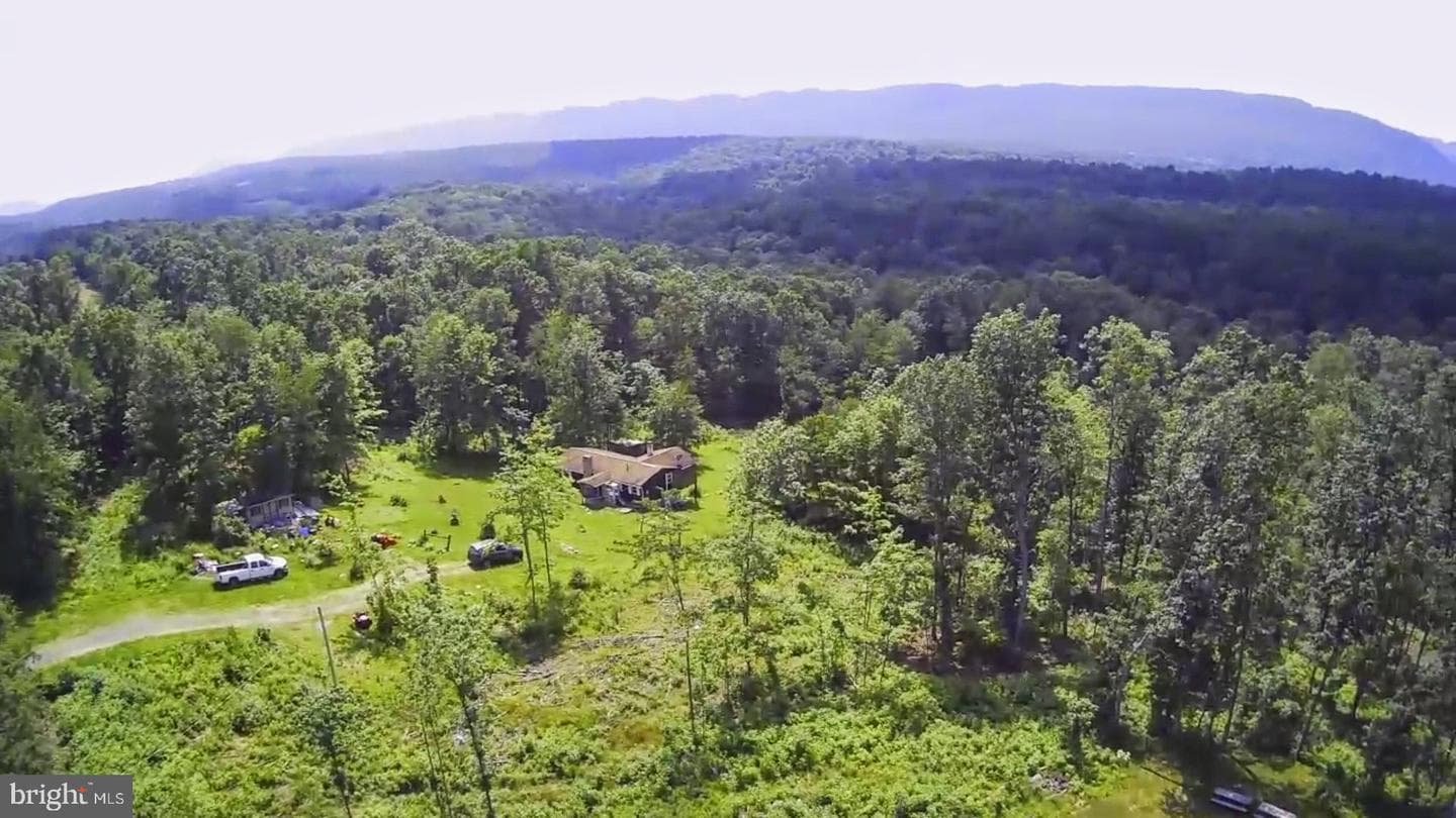 22262 Deer Run photo 79