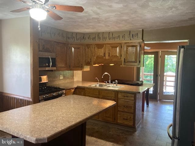 4865 Spruce Creek Road photo 7