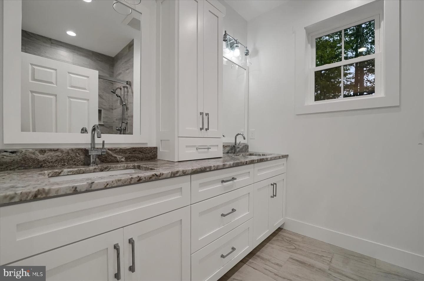 1774 On Point Lane photo 14