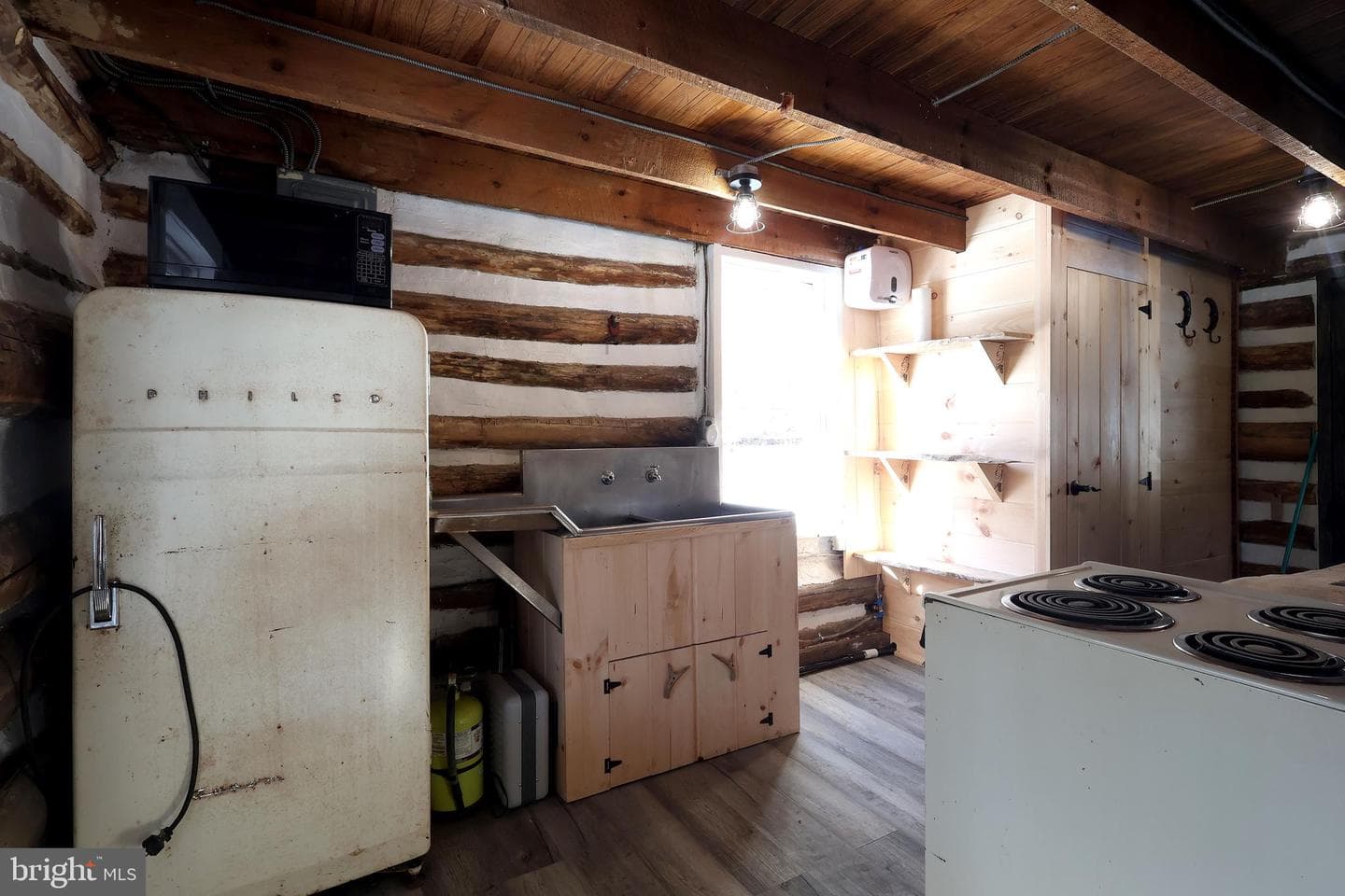 4464 Tram Road photo 23