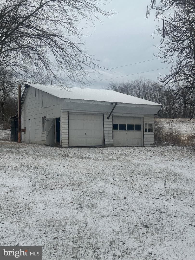 23140 Parks Road photo 5