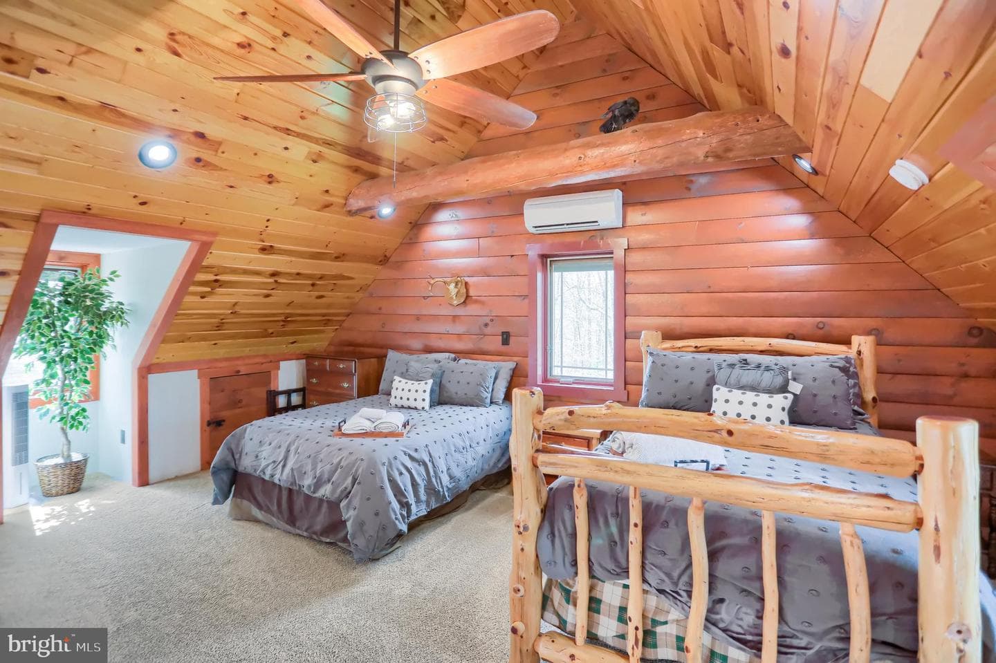 17526 Country Cottage Lane photo 23