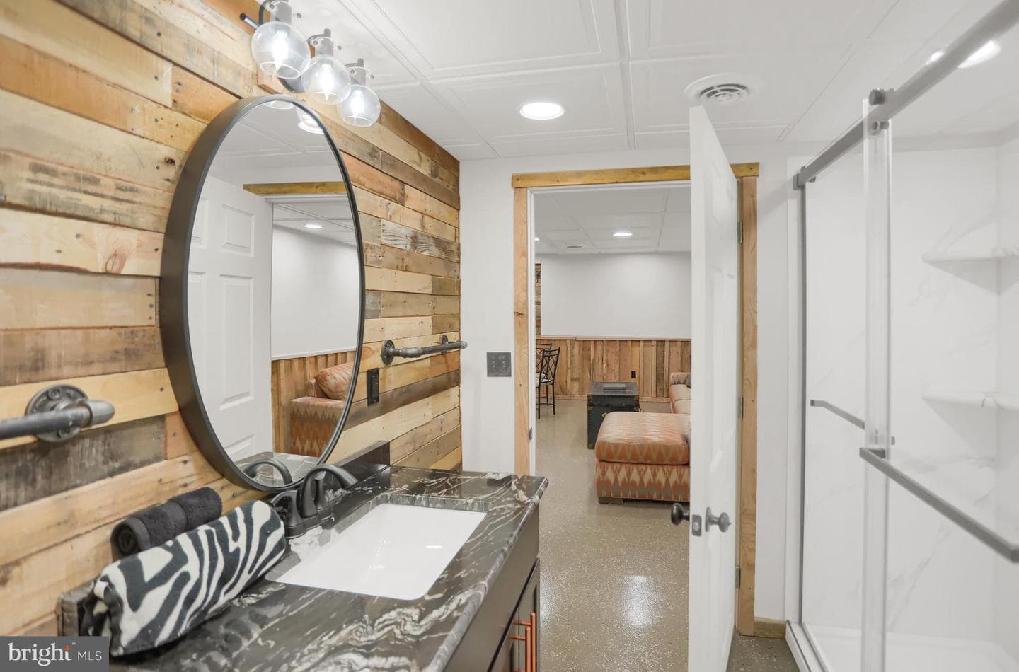 17526 Country Cottage Lane photo 35