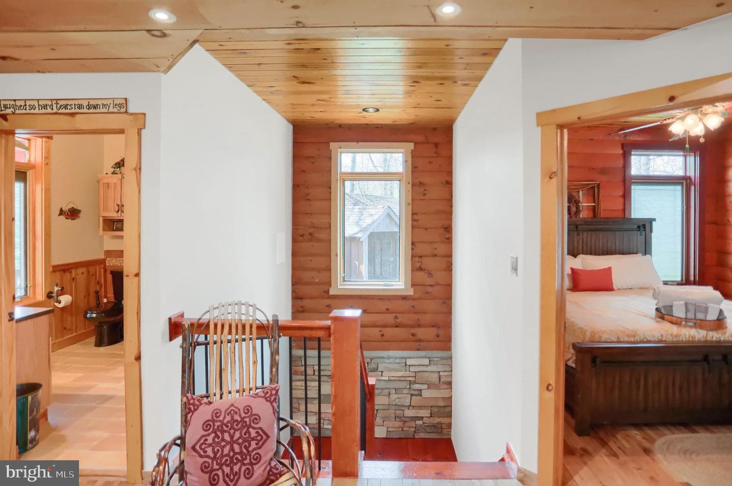 17526 Country Cottage Lane photo 5