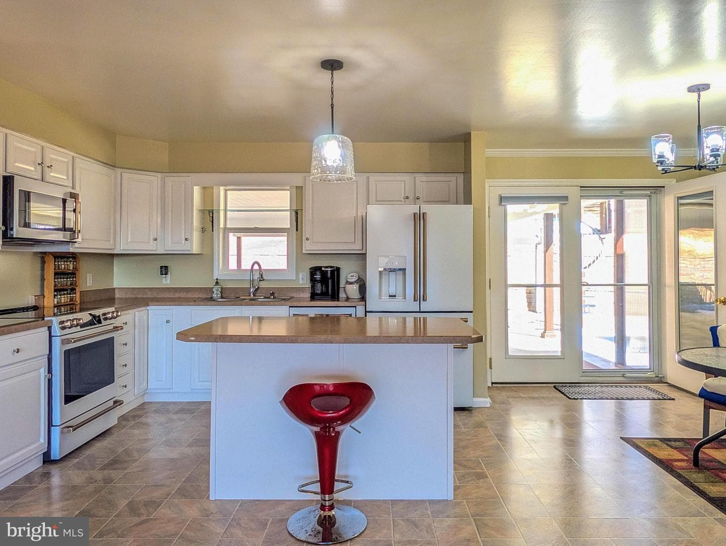 1807 Pine Ridge Road photo 24