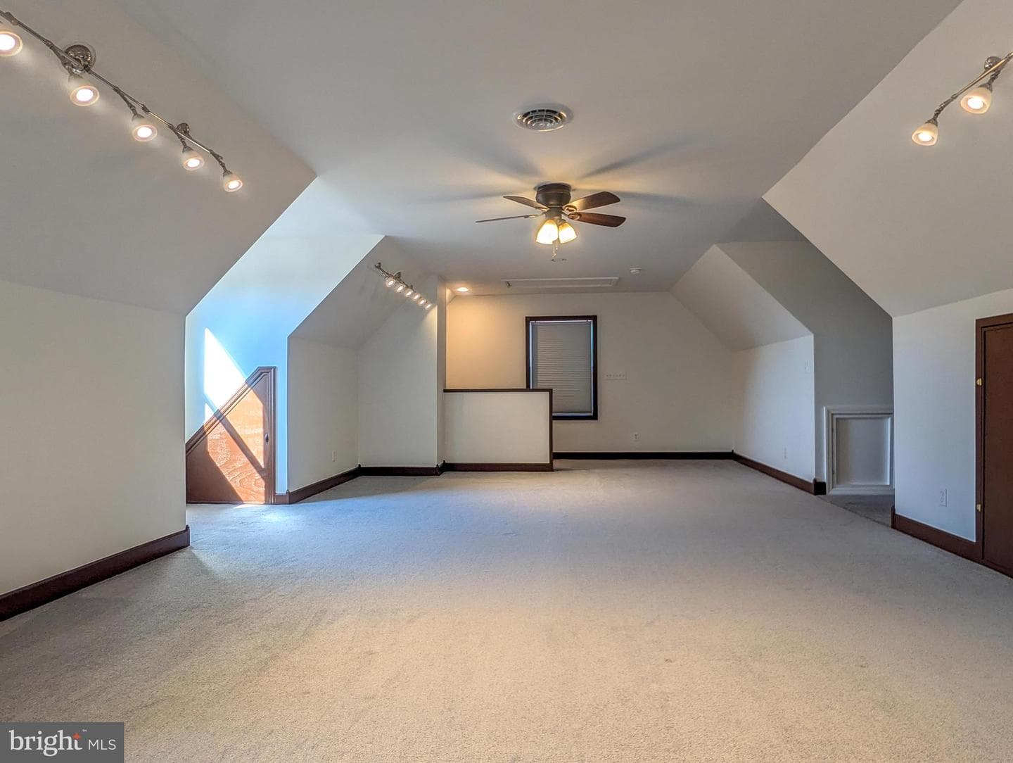 1807 Pine Ridge Road photo 46