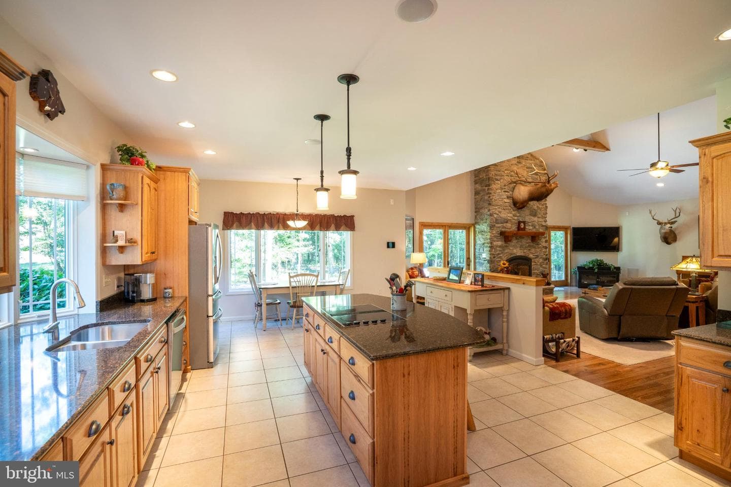 12946 Lakeland Drive photo 12