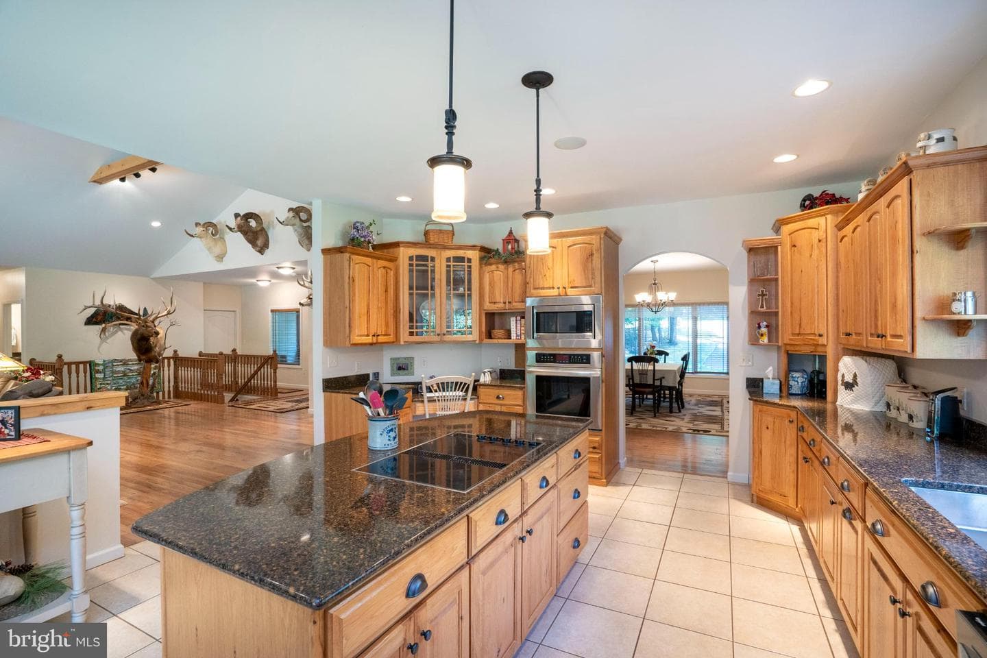 12946 Lakeland Drive photo 9