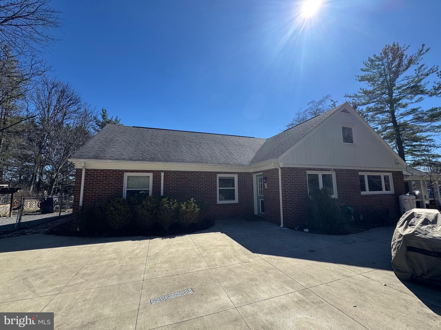 2200 Taylor Avenue photo 23