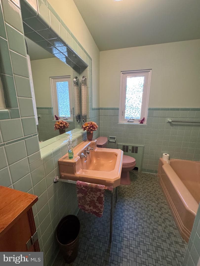 2200 Taylor Avenue photo 59