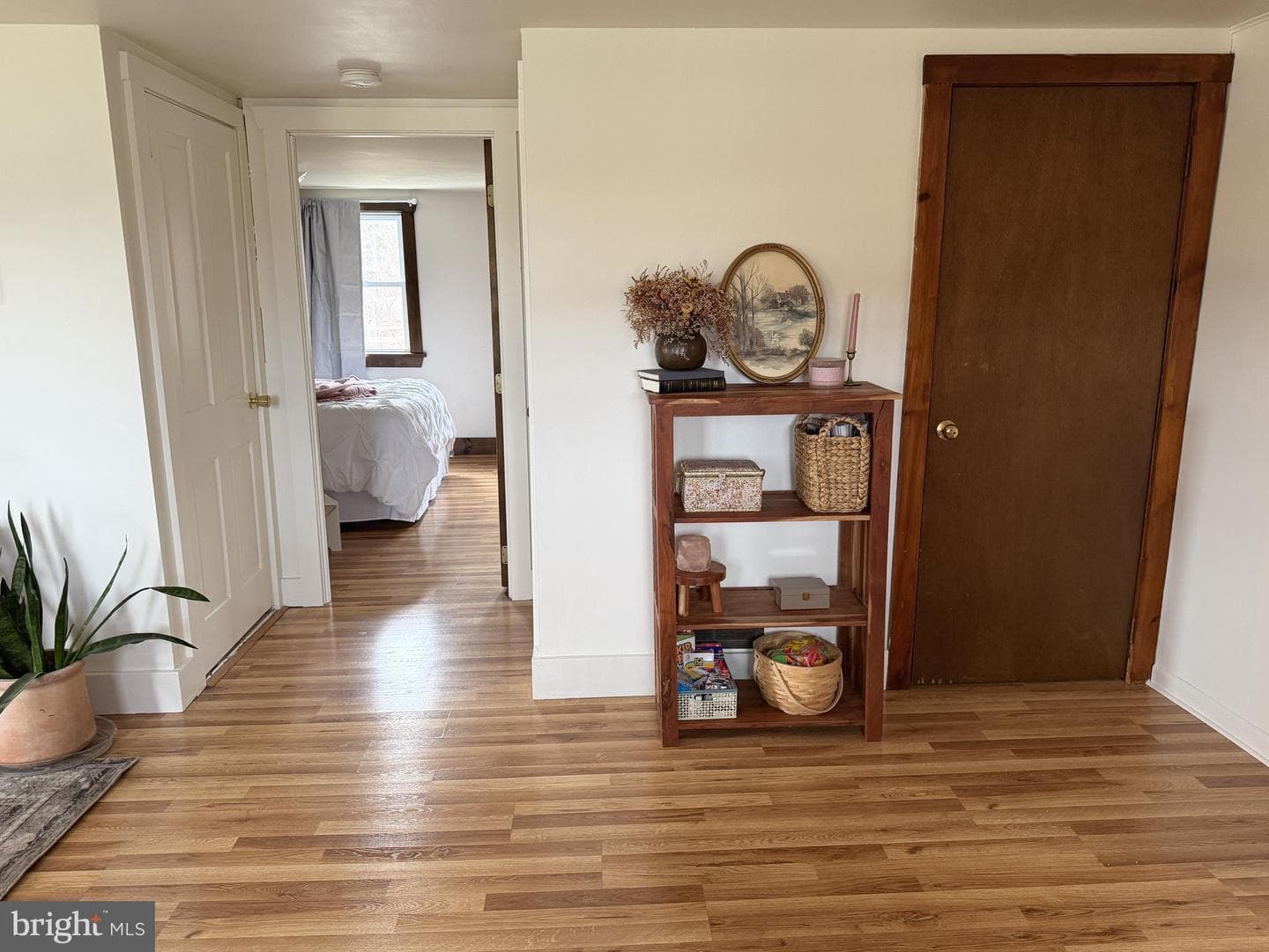 7126 Loop Road photo 10