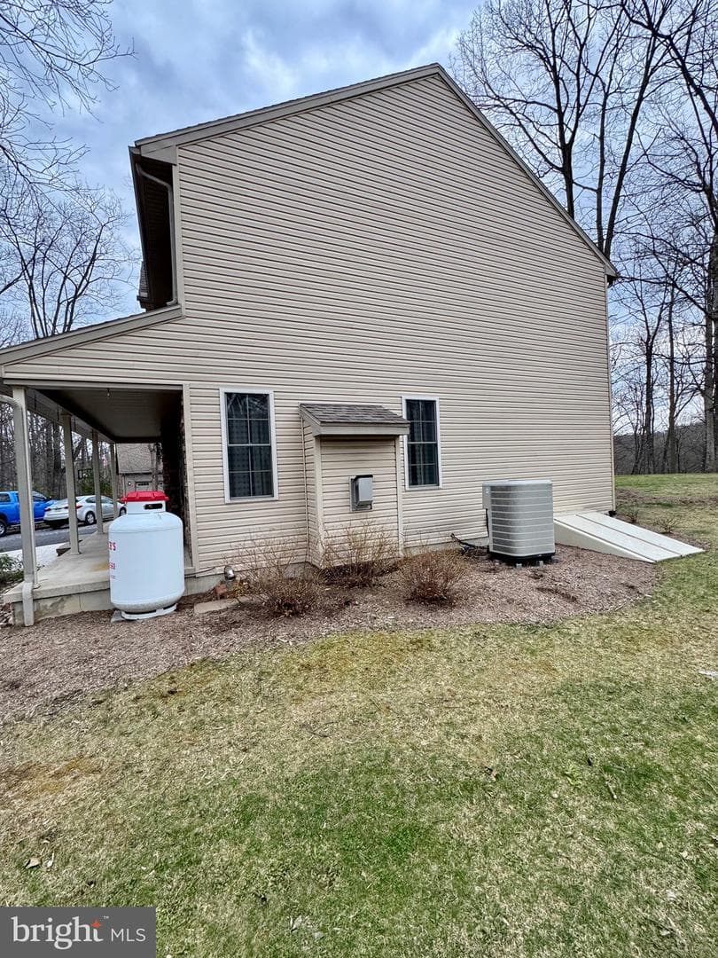 12929 Lakeland Drive photo 4