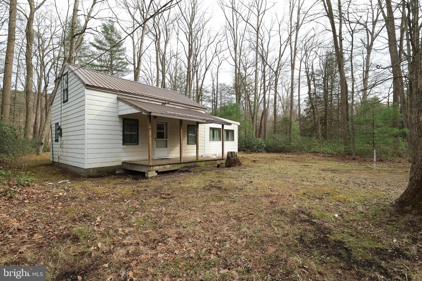 2469 Laurel Run Road photo 2