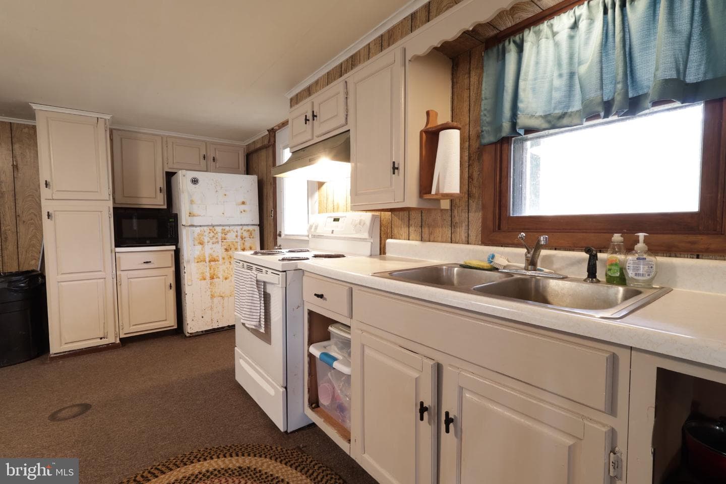 2469 Laurel Run Road photo 22