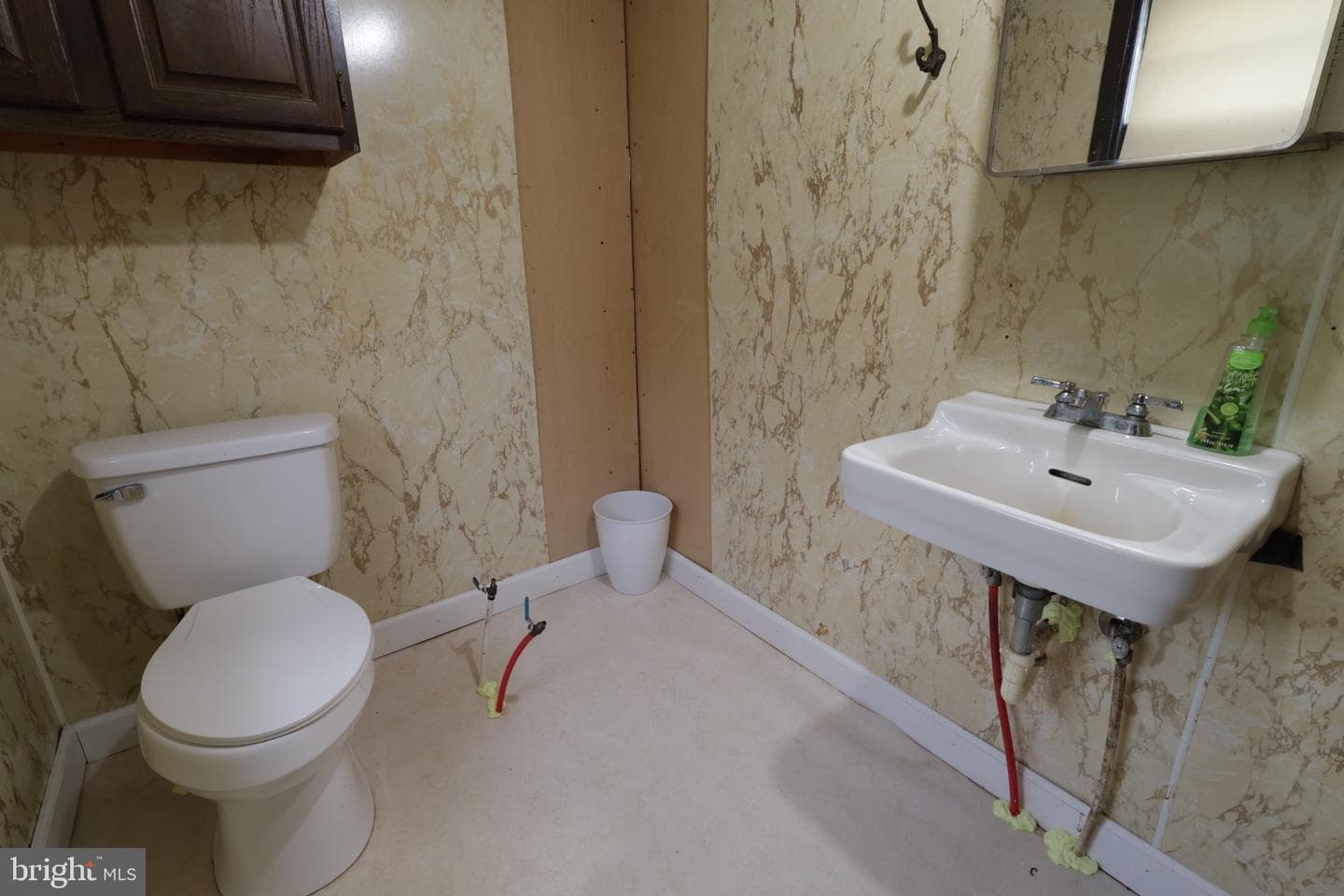 2469 Laurel Run Road photo 26