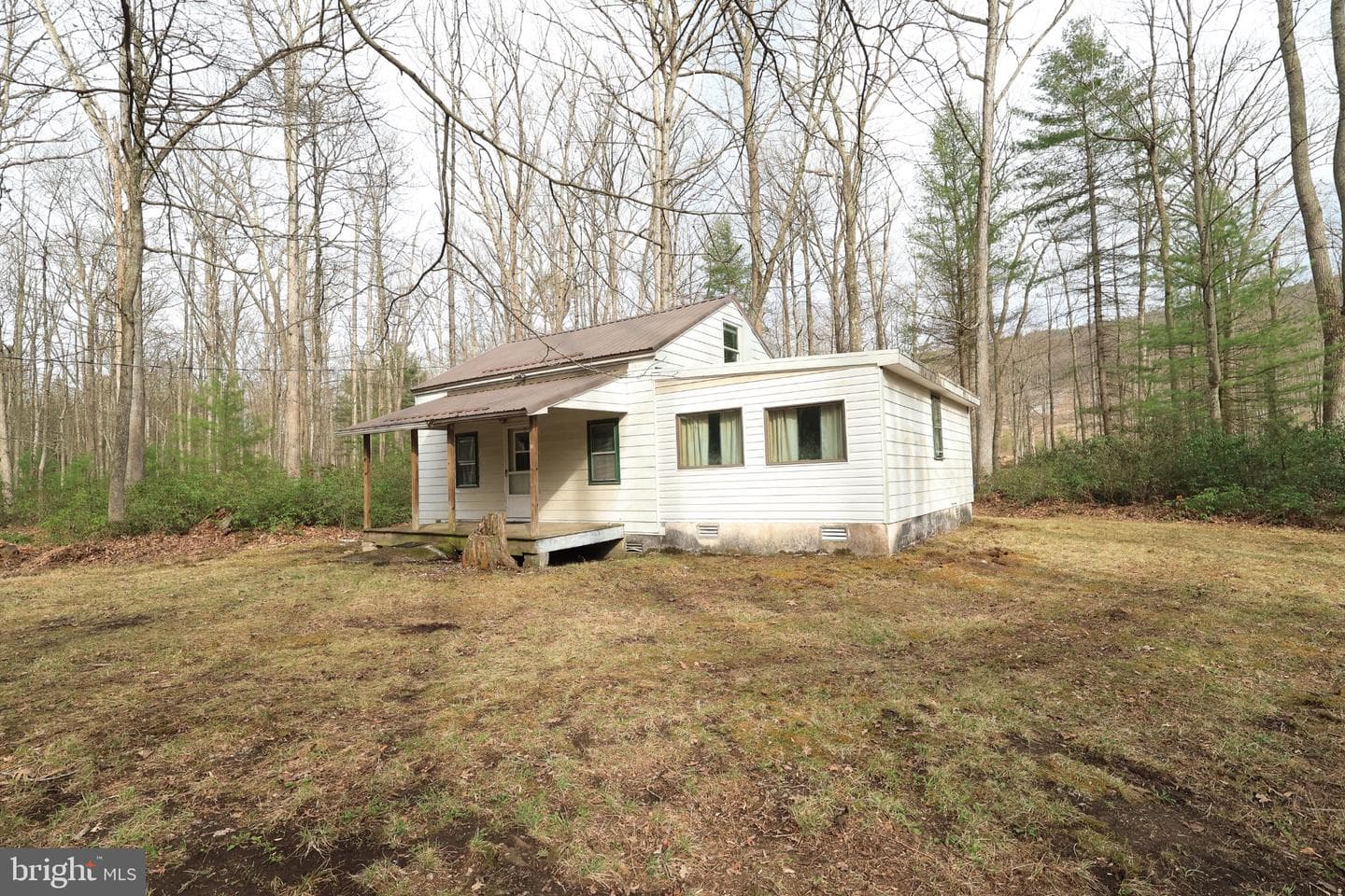 2469 Laurel Run Road photo 5