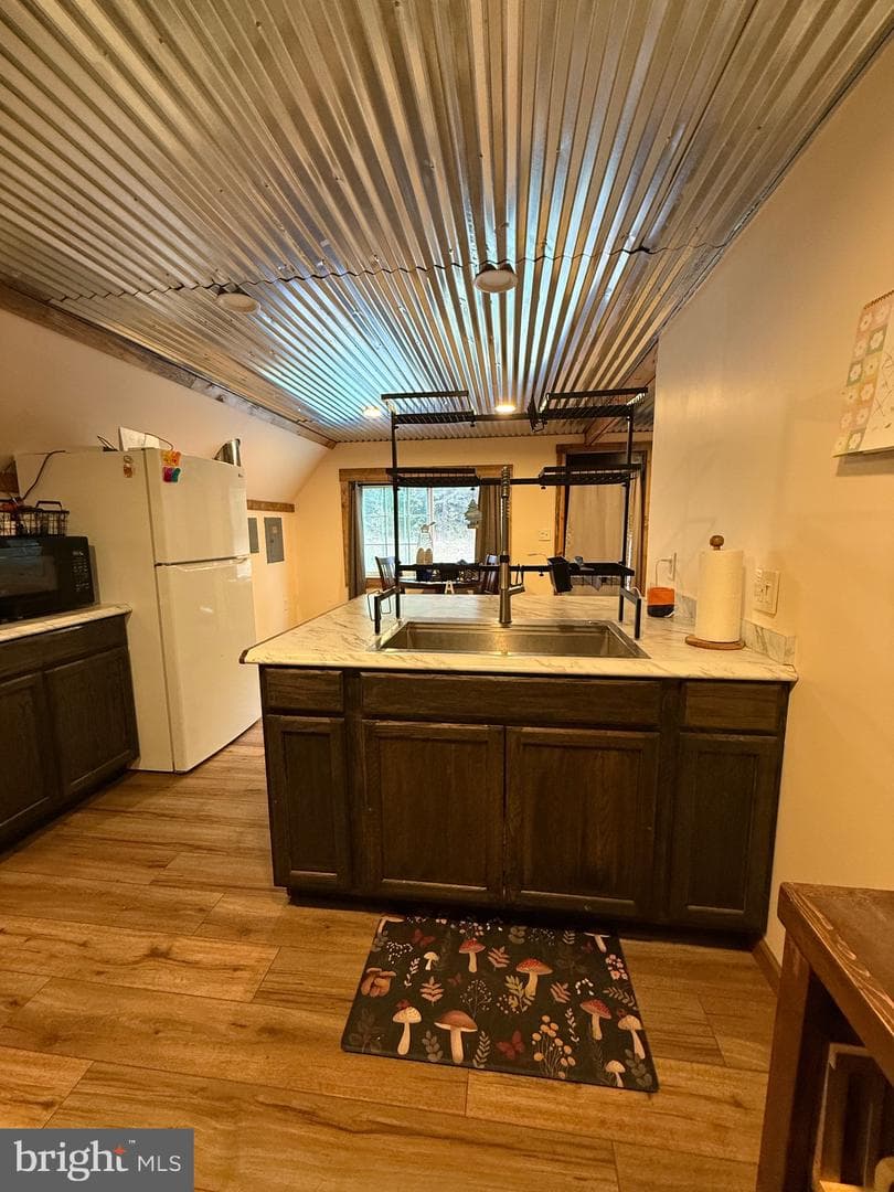7505 Mountain View Drive photo 14
