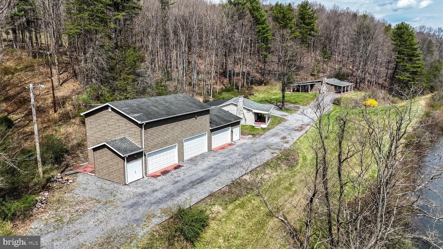 11907 Colyer Lane photo 40