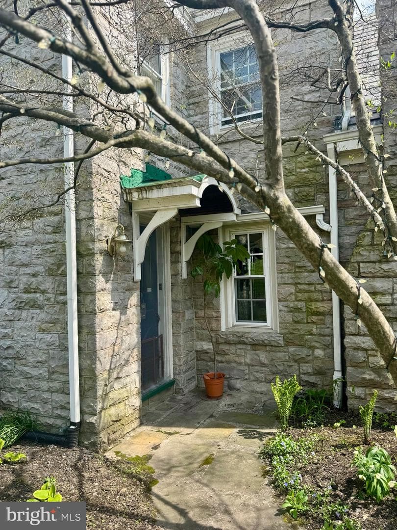 2251 Moore Street photo 23