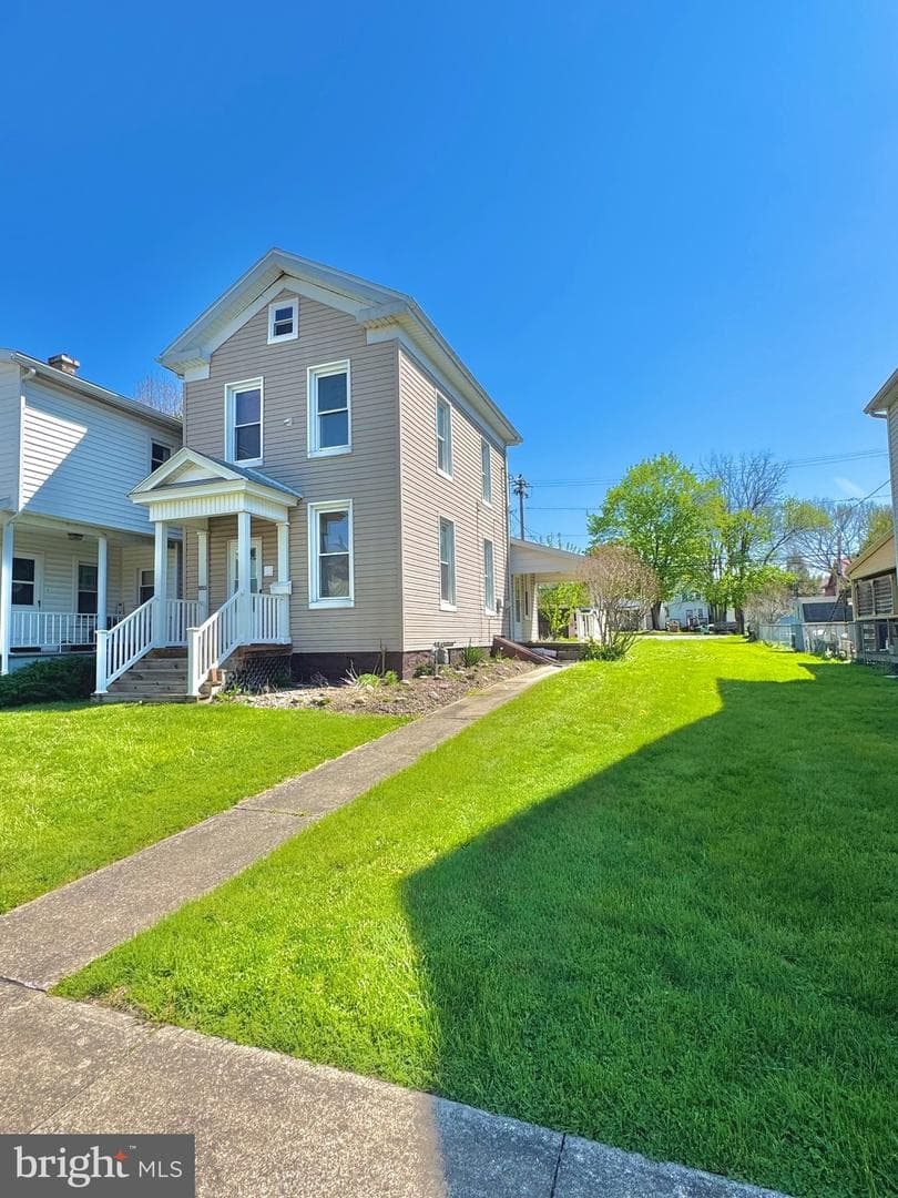 1615 Washington Street photo 4