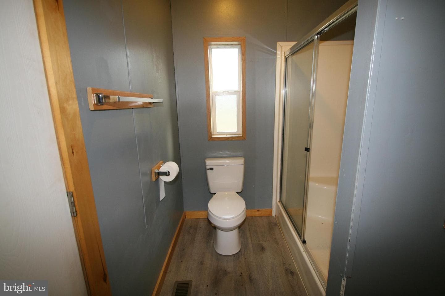 24968 Locke photo 19
