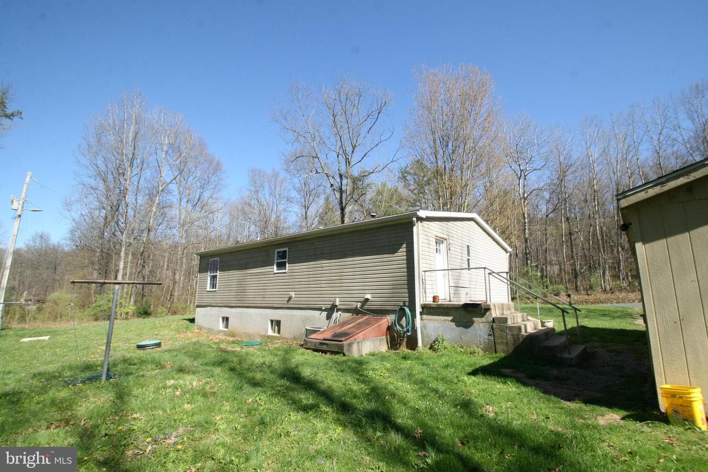 24968 Locke photo 6