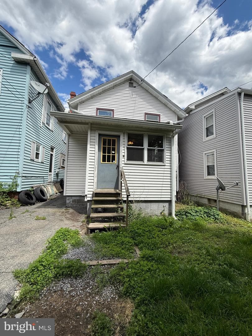 1512 Moore Street photo 31