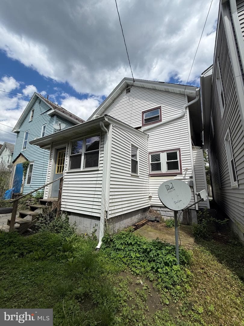 1512 Moore Street photo 32