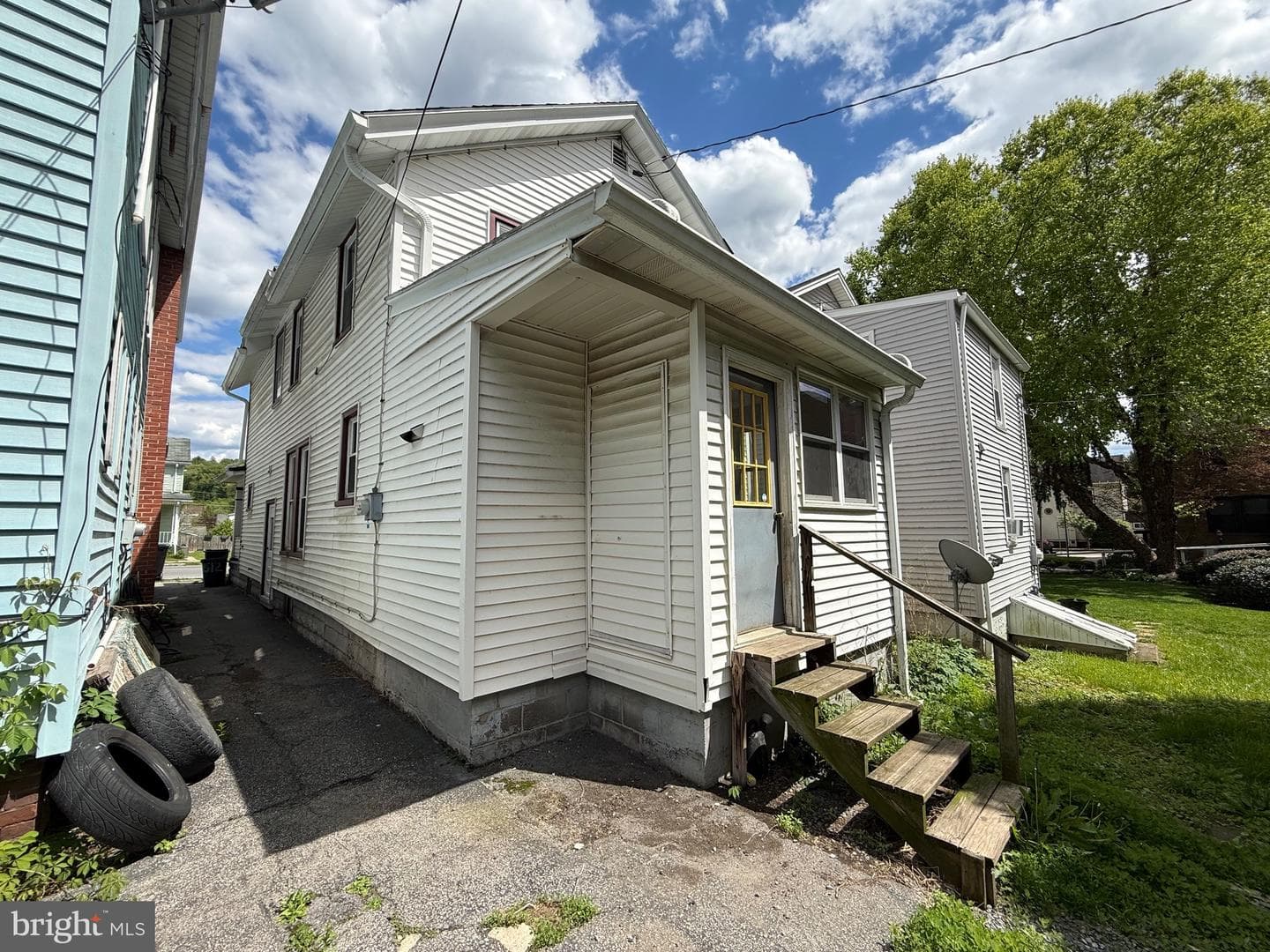 1512 Moore Street photo 33