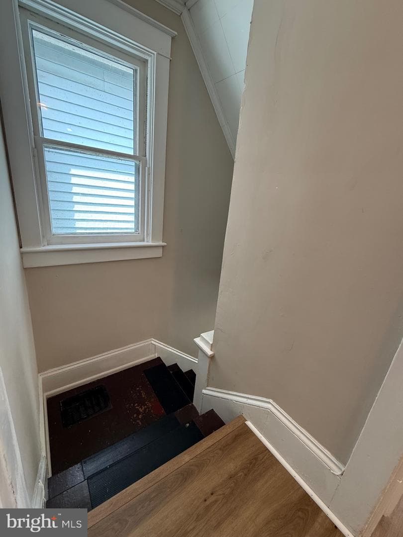 1512 Moore Street photo 80