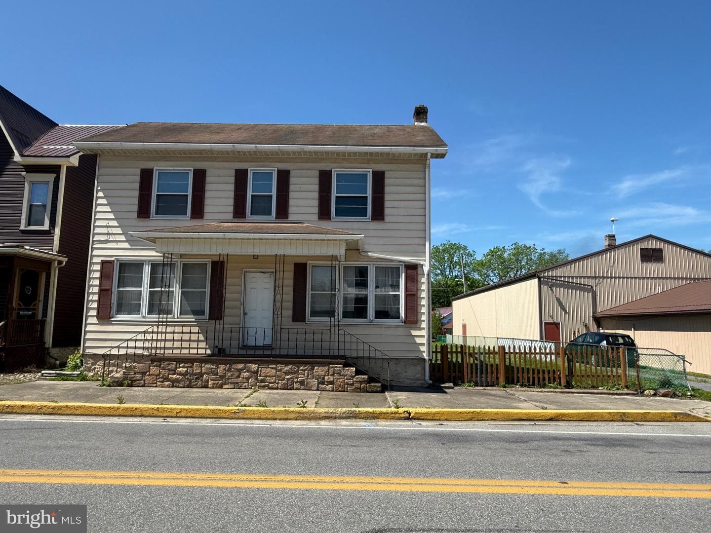 366 Ridgley Street photo 24