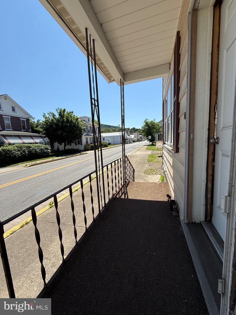 366 Ridgley Street photo 25