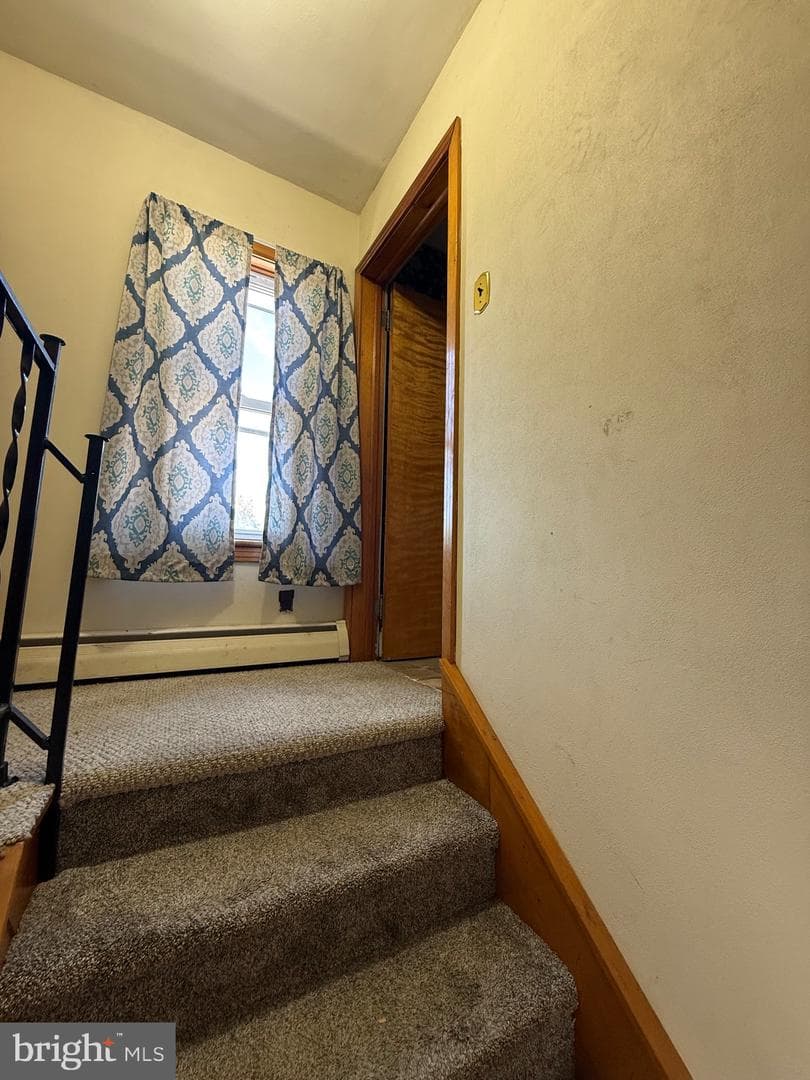 366 Ridgley Street photo 28