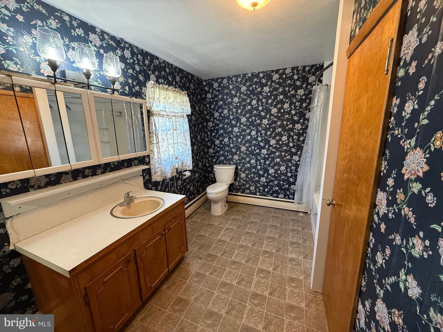 366 Ridgley Street photo 31