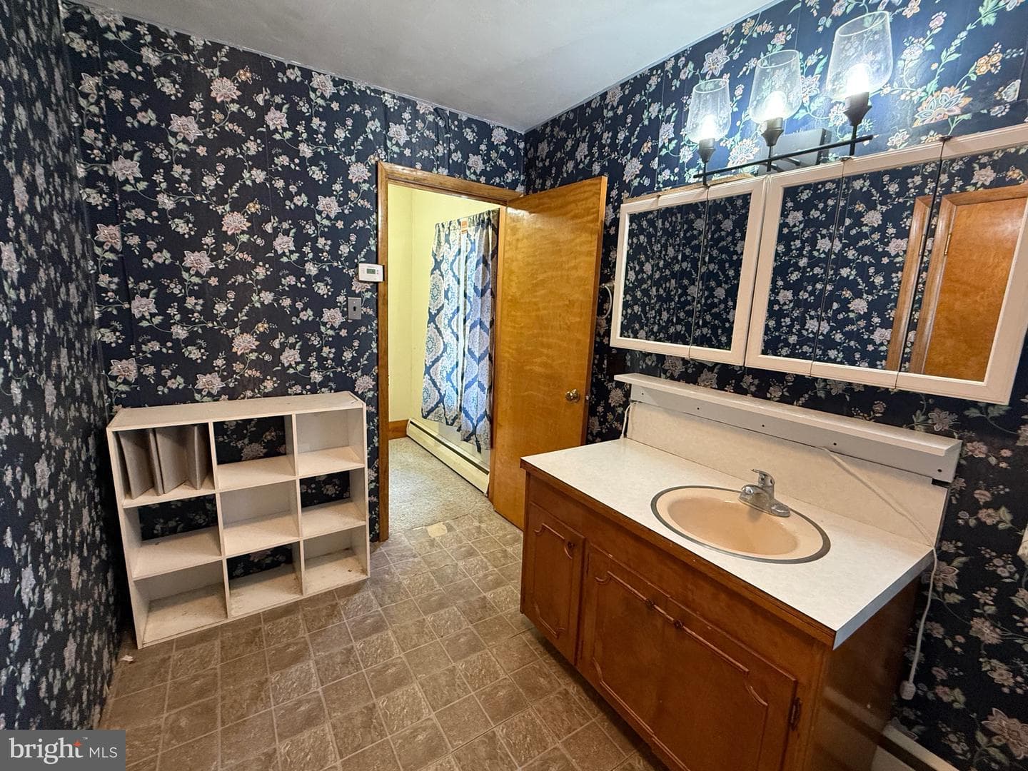 366 Ridgley Street photo 34