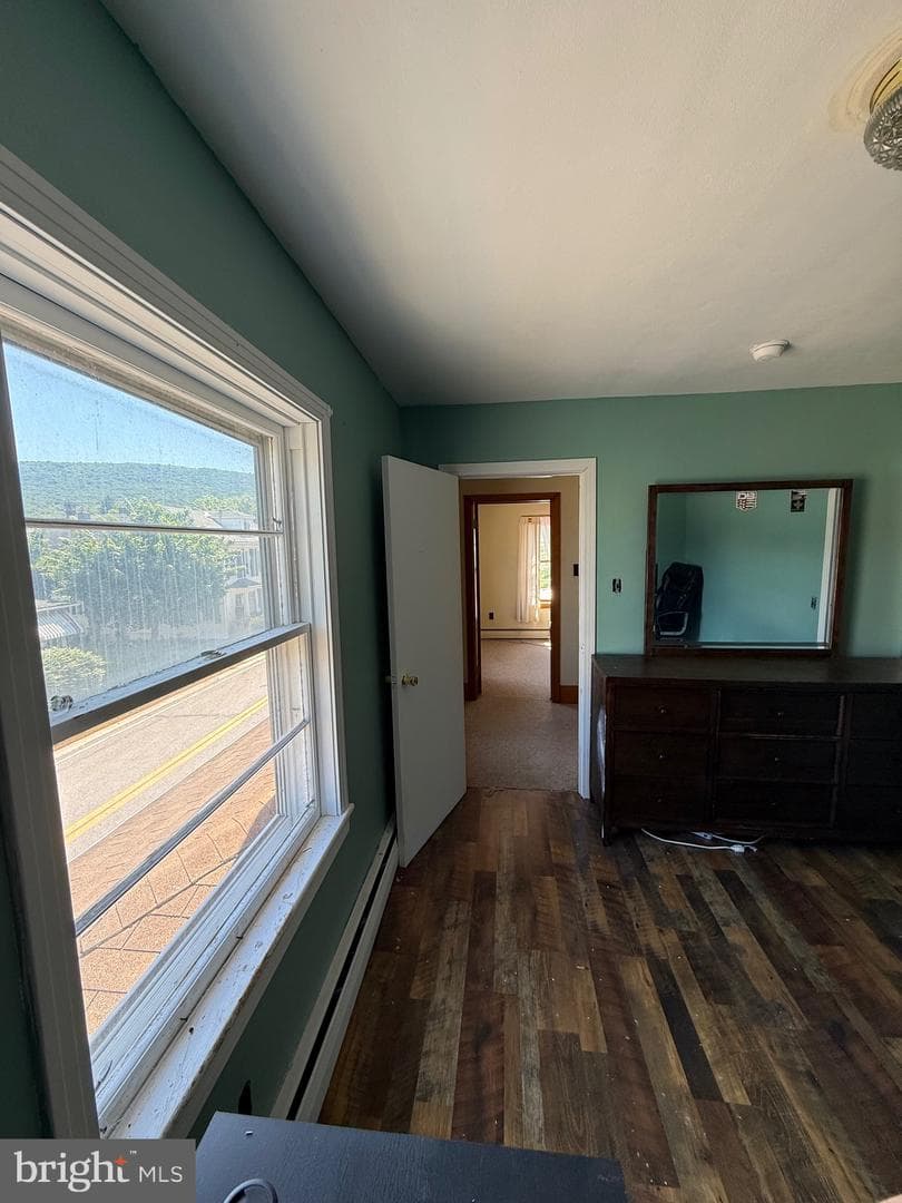 366 Ridgley Street photo 46