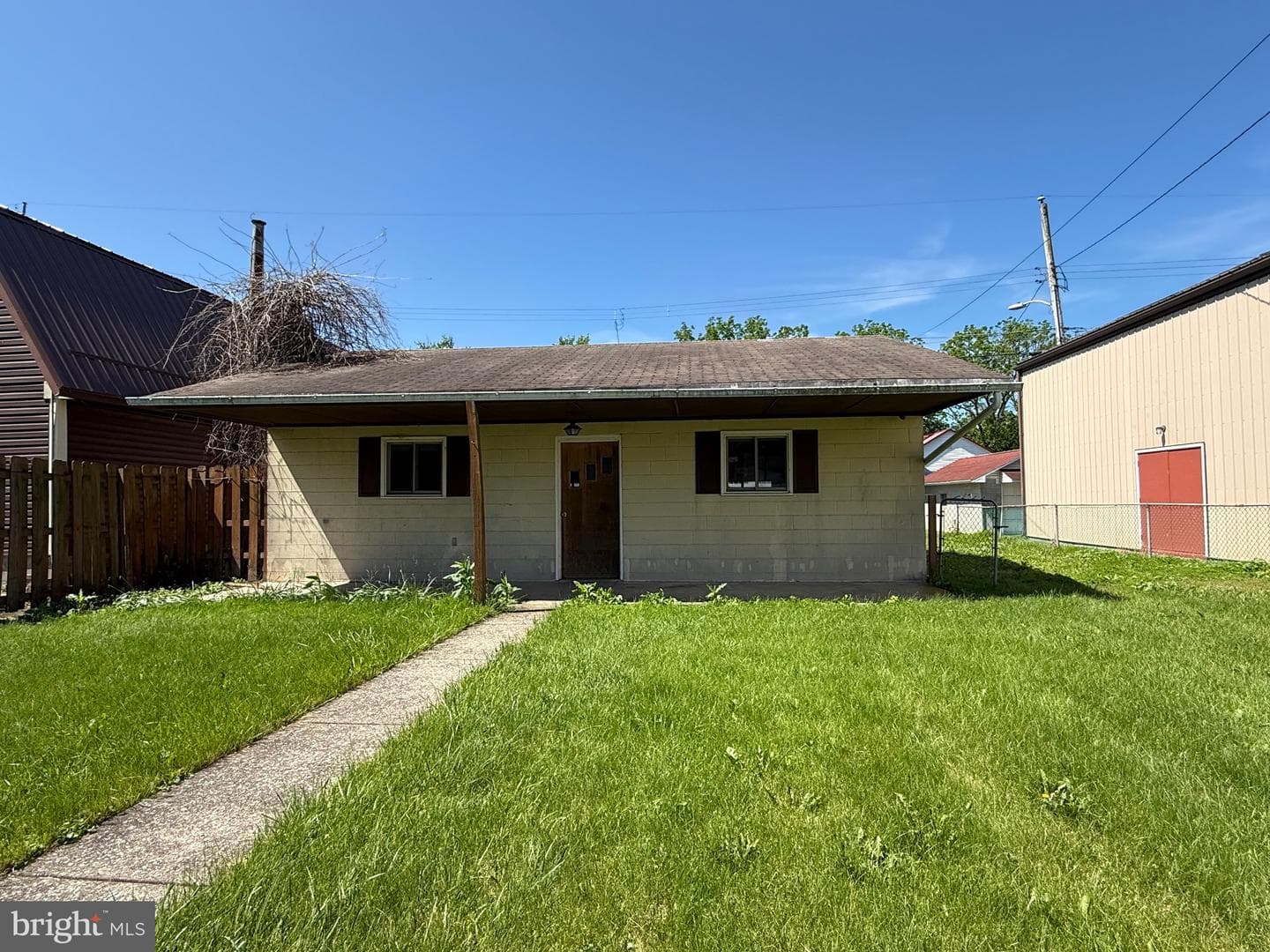 366 Ridgley Street photo 64