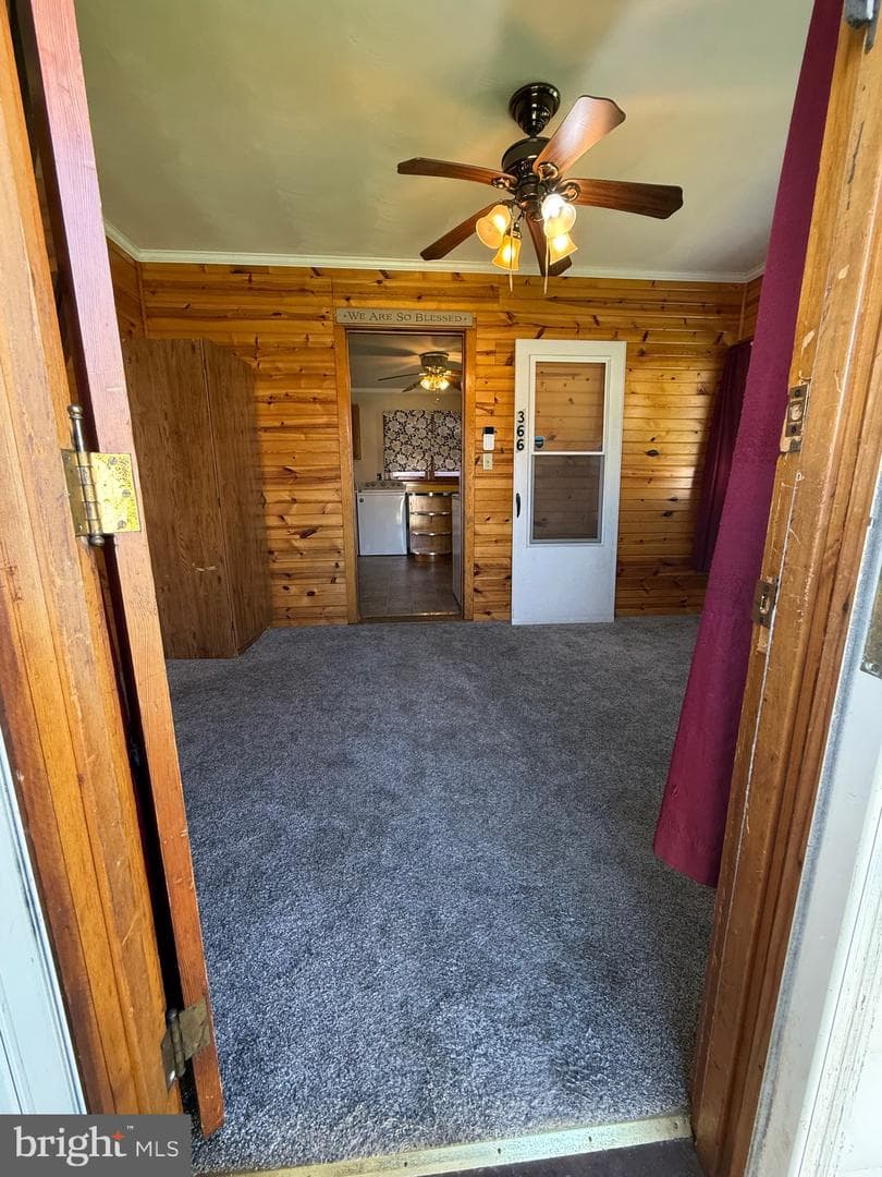 366 Ridgley Street photo 7