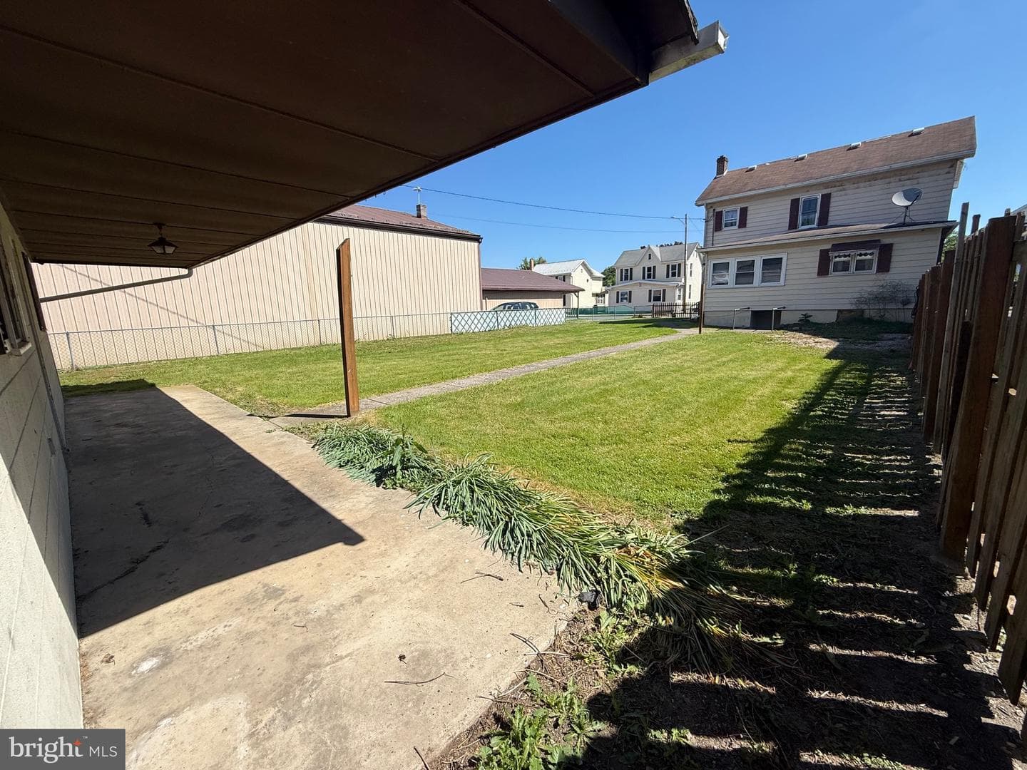 366 Ridgley Street photo 74