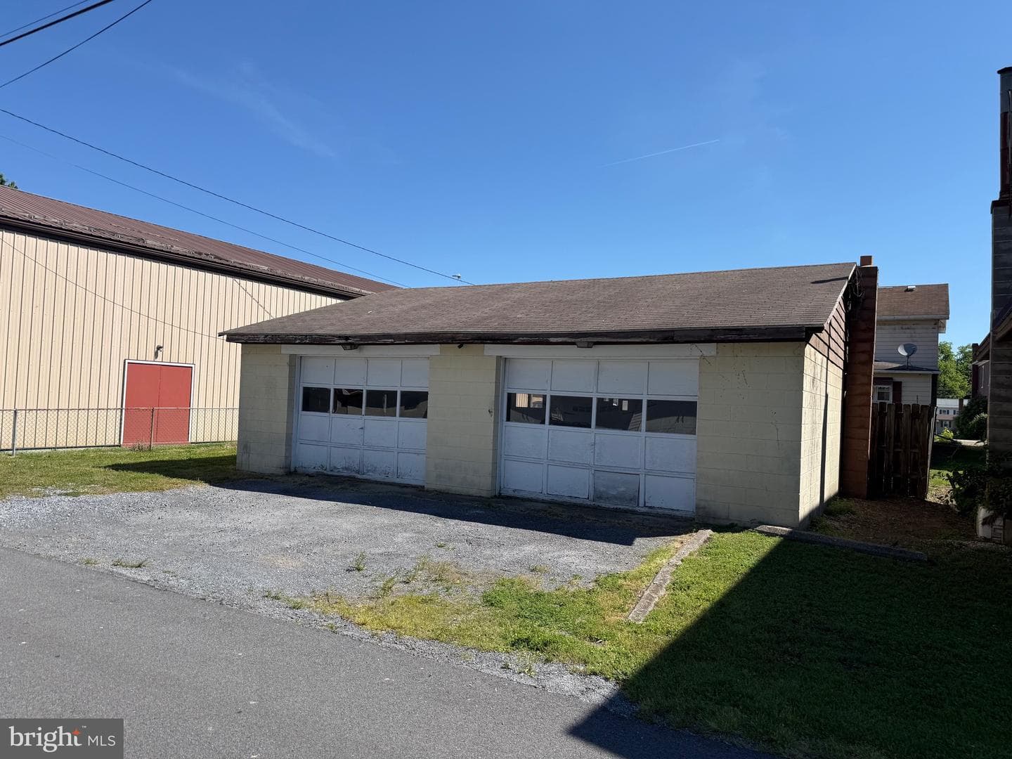 366 Ridgley Street photo 77