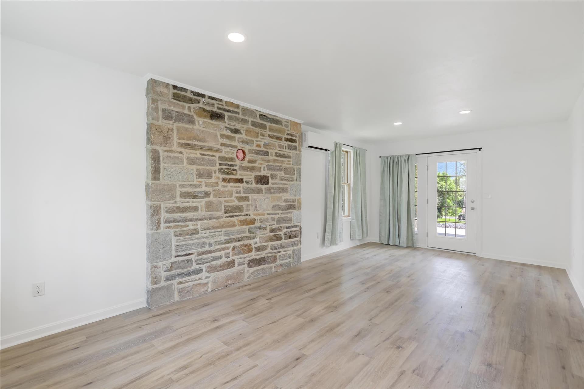 429 High Street photo 16